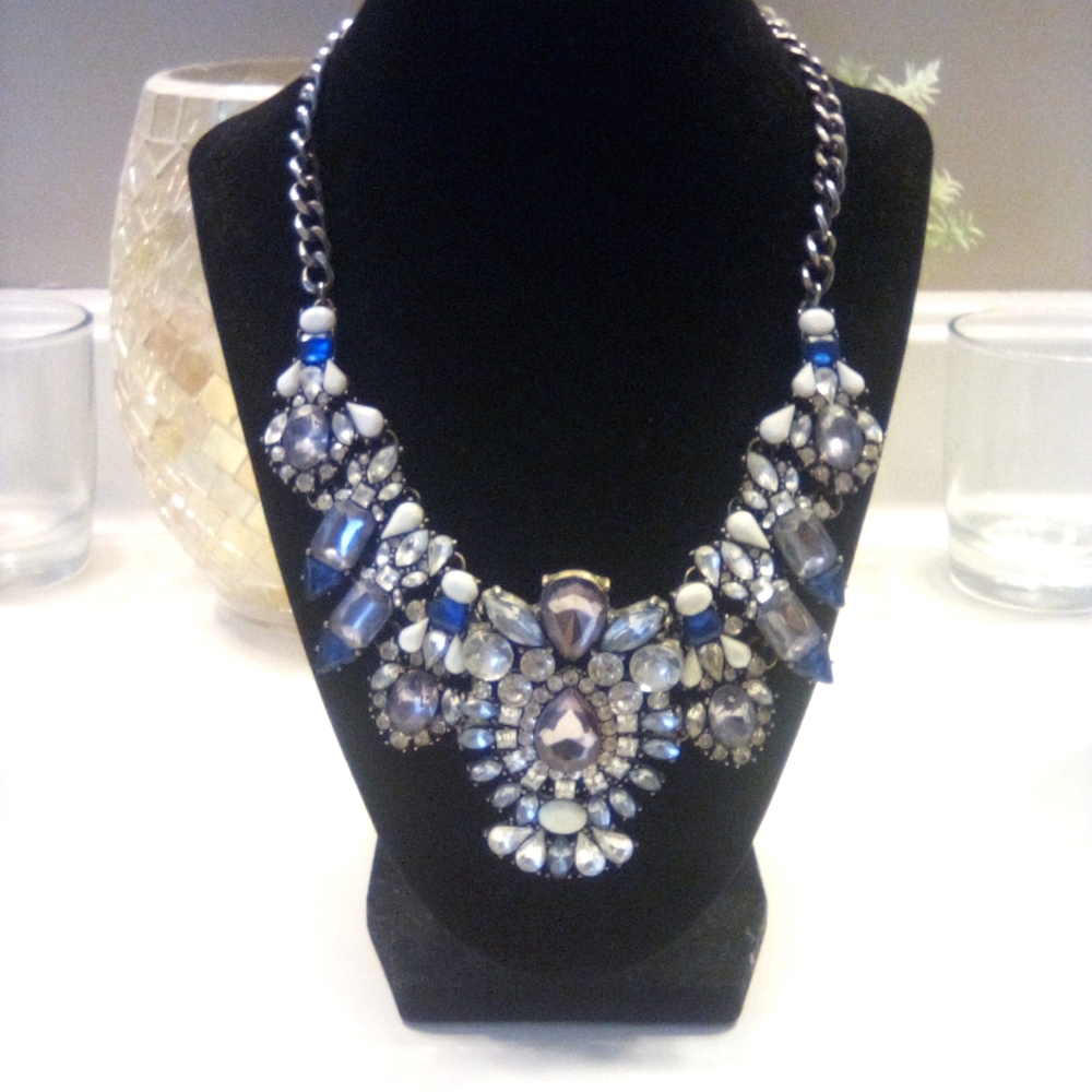 Charming Charlie Statement Necklace